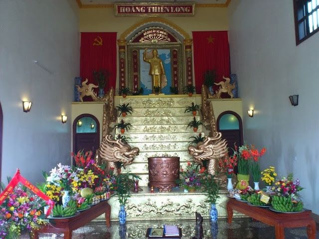 Một h&igrave;nh ảnh được cho l&agrave; điện thờ Hồ Ch&iacute; Minh của t&iacute;n đồ đạo Hồ Ch&iacute; Minh. Ảnh: Blog T&igrave;m t&ograve;i v&agrave; Lượm lặt.