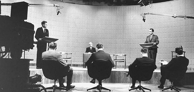 Kennedy v&agrave; Nixon tranh luận năm 1960 (Nguồn ảnh: smithsonianmag.com)