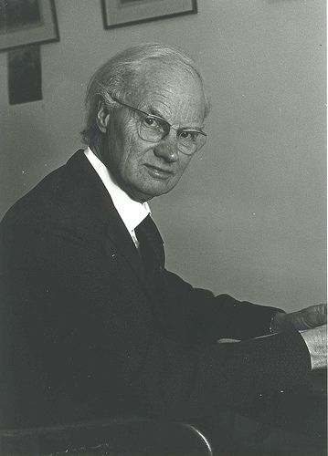 Giáo sư Glanville Williams (Nguồn hình: elsareview.org)