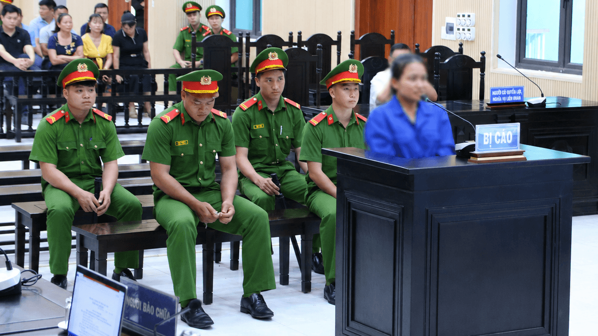 Phiên tòa xét xử bà Bùi Thị Măng ở tỉnh Điện Biên. Nguồn ảnh: Kỳ Anh/Báo Công lý.