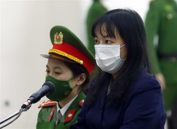 Nhà báo Phạm Đoan Trang ở Tòa án Nhân dân TP. Hà Nội, năm 2021. Nguồn ảnh: TTXVN.